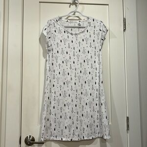 New festive nightgown $6 add on